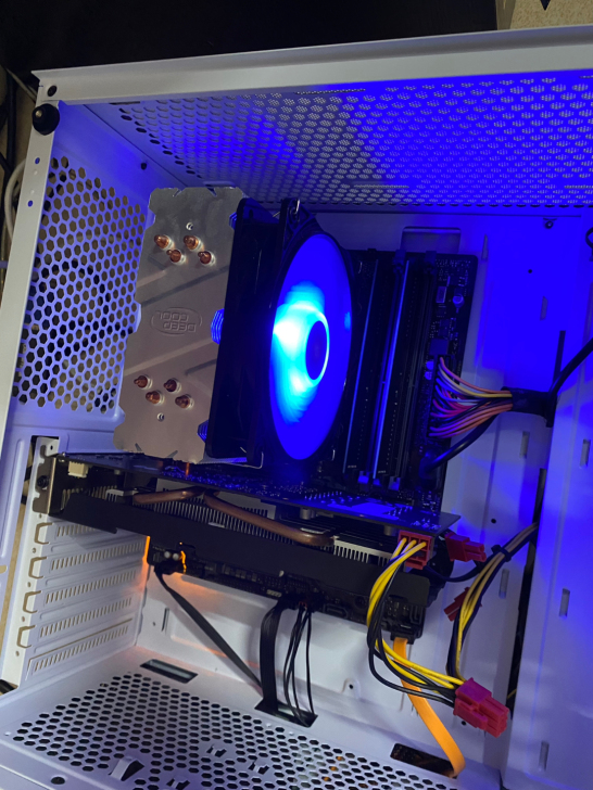 I7 9700 主机 + 映众1060 6...