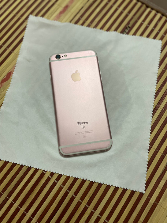 因本人换了新手机，现有一台苹果6S手机闲置...