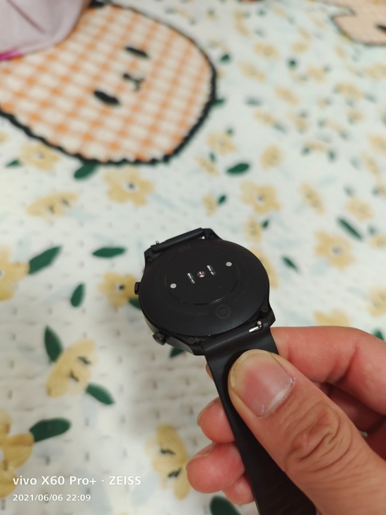 小米手表，799够买，可测心率，步数，手表...