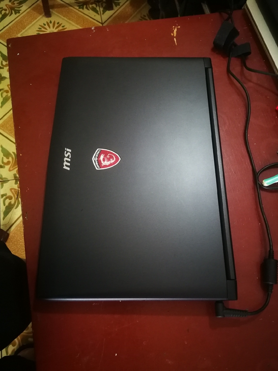 微星GL62M 7RD笔记本电脑,i5-7...