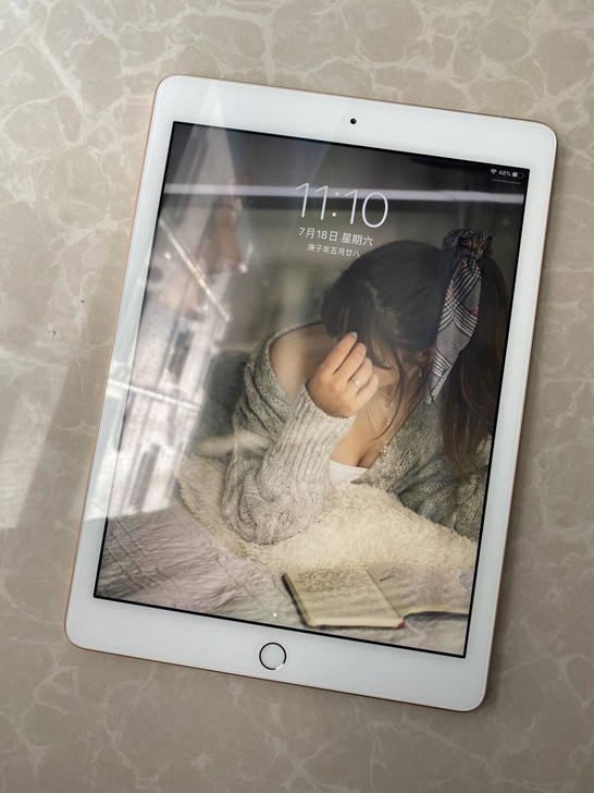 iPad2017 128G特价9成新原装正...
