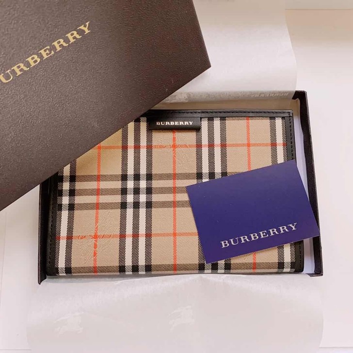 A76日本正品巴宝莉Burberry 微软...