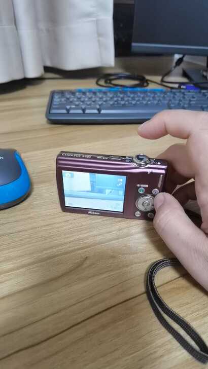 尼康 coolpix s220数码相机