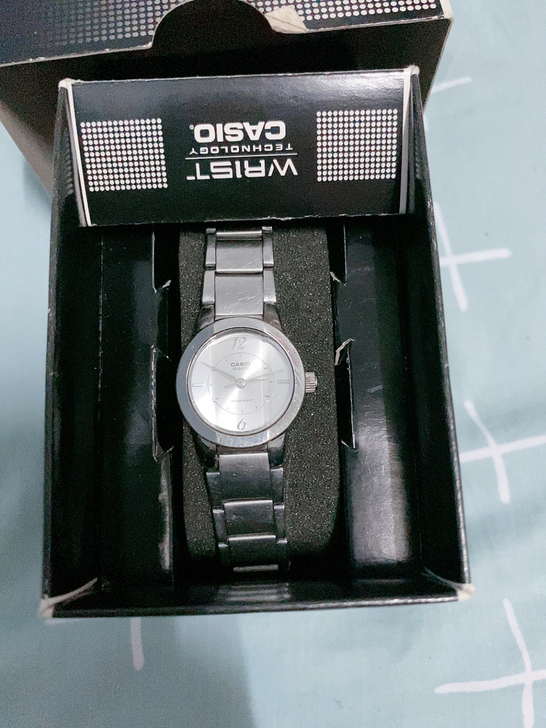 CASIO 1230 8成新那样 没放电...