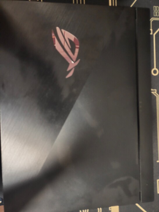 ROG 冰刃3 gx531gw笔记本电脑