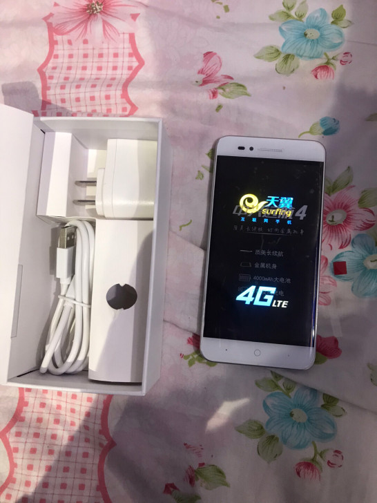 全新 中兴手机 zte ba610c 新手...
