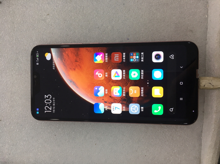 红米 6Pro。3+32的！功能正常 账户...