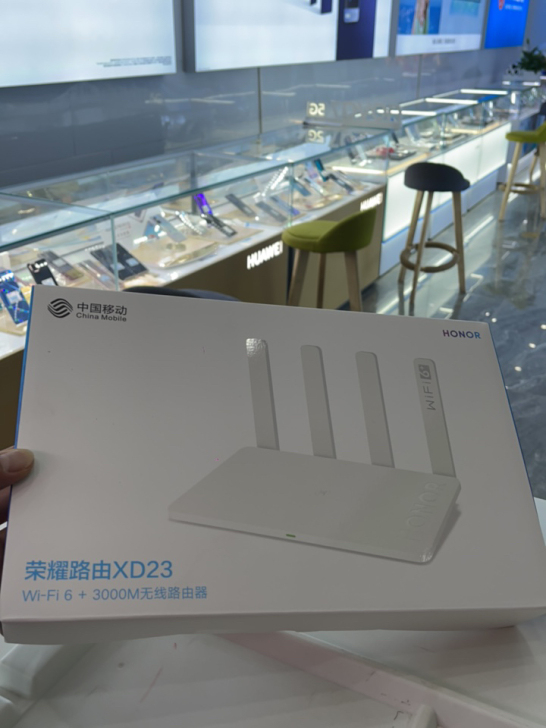 十五年手机实体店，荣耀3000M库存路由器...