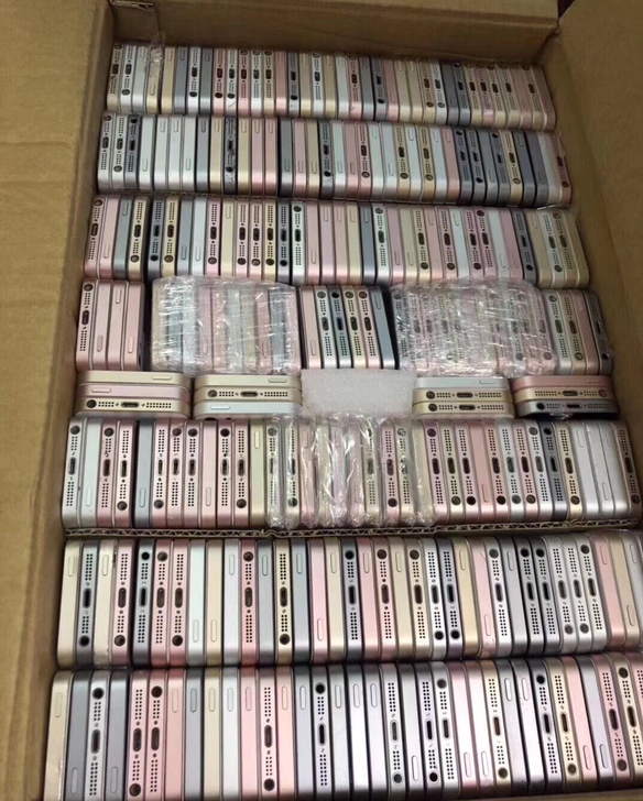 iphone苹果SE，全网通4g，原装有指...