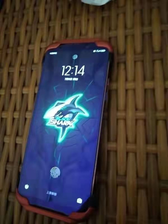 黑鲨2pro 骁龙855puls全部原装，...