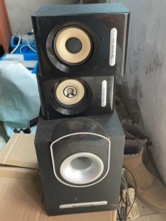 电脑音响喇叭 成色如图