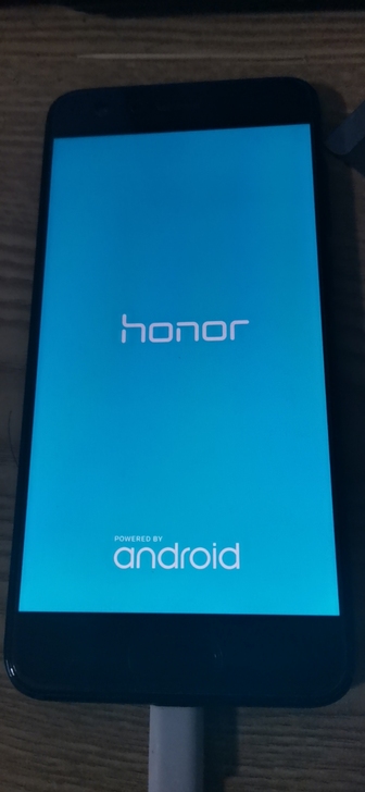 收一部华为荣耀9手机，收荣耀9手机，需要正...