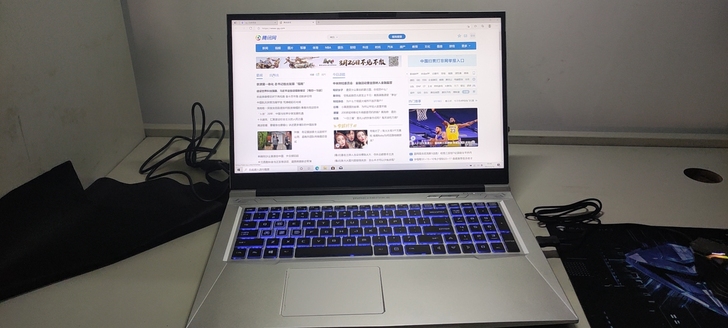 机械师F117 17.3英寸2K/165H...