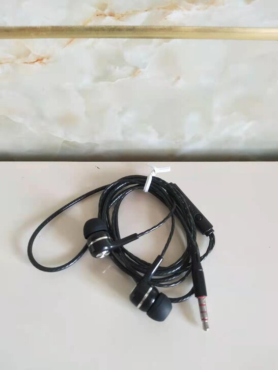 安卓通用耳机全新