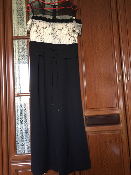 品牌摩凡，阔腿连衣裤，快手直播间所秒，剪标...