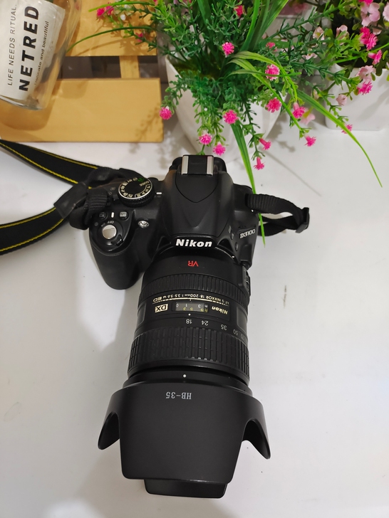 尼康d3100单反相机，成色如图，功能都正...