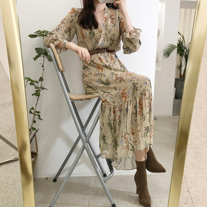 法国小众中长款连衣裙 2019秋季新款超仙...