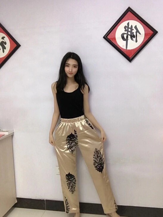 2021港味时尚缎面高腰显瘦哈伦裤女气质长...