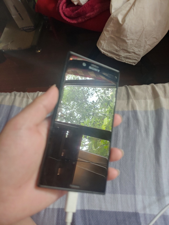 索尼xzs工程机，4+64G，插卡无信号。