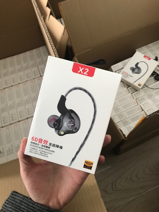 高音质无损重低音耳机便宜出，库存处理两百副...