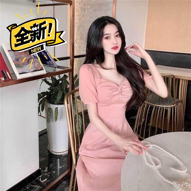 【关注包邮】法式方肩大方领扭结温柔连衣裙子...