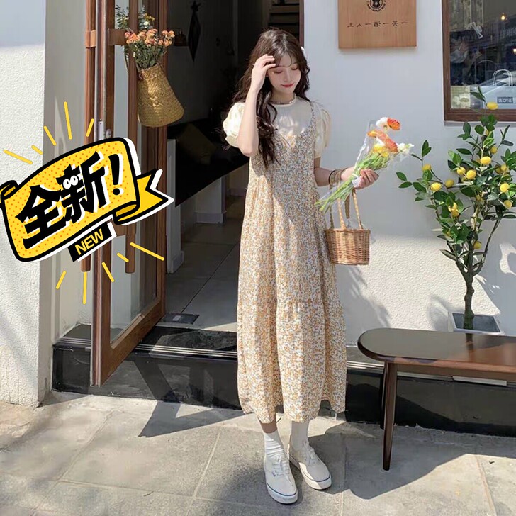 实体店不做了便宜处理捡漏拿法式碎花吊带连衣...