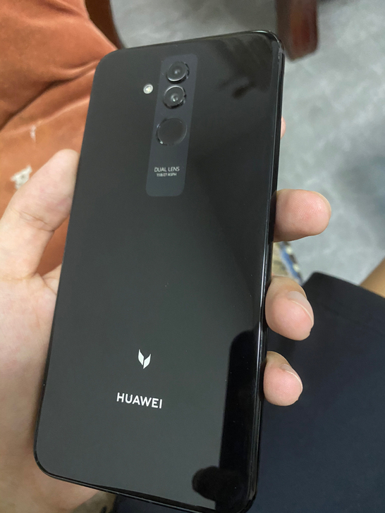 华为 麦芒7 6+64g 外观完美无瑕疵 ...