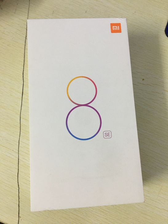 6+128小米8SE全网通4G手机，6G运...