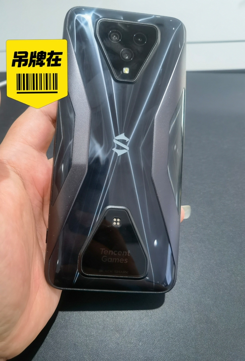 黑鲨3s 游戏手机 12+256 内存，黑...