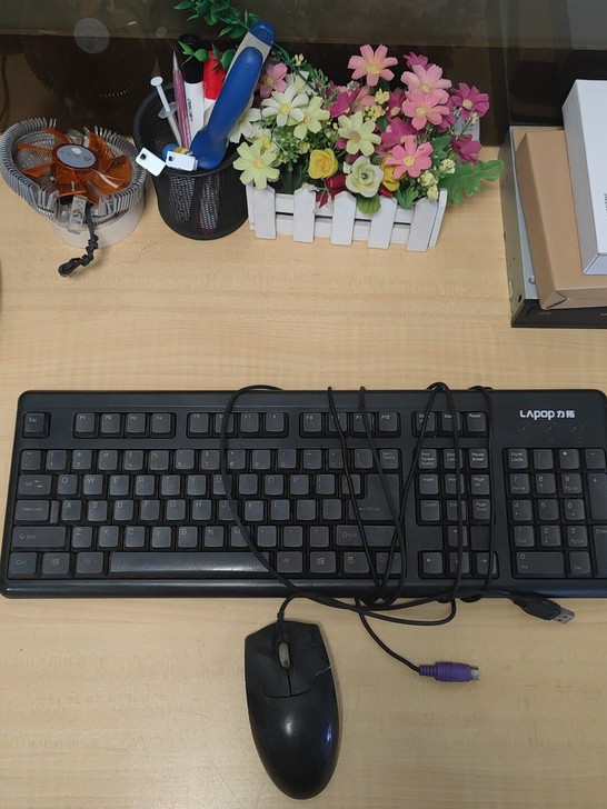 闲置电脑键盘，无故障。15元包邮，相当于出...