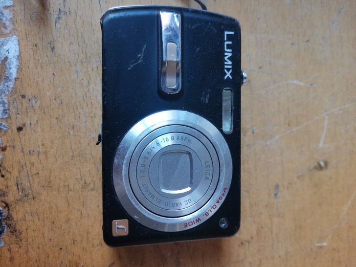 松下相机LUMIX 型号DMC-FX50，...