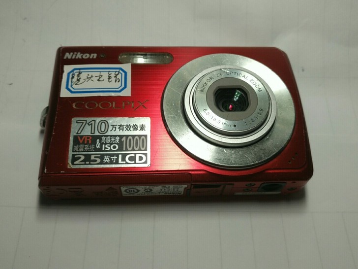 尼康s200，配件机，镜头出错。局部地区包...