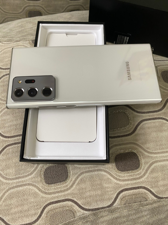 三星Galaxy Note 20 Ultr...