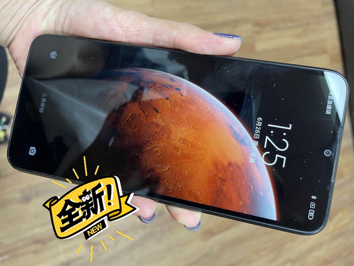 红米9A，黑色，内存4+64G