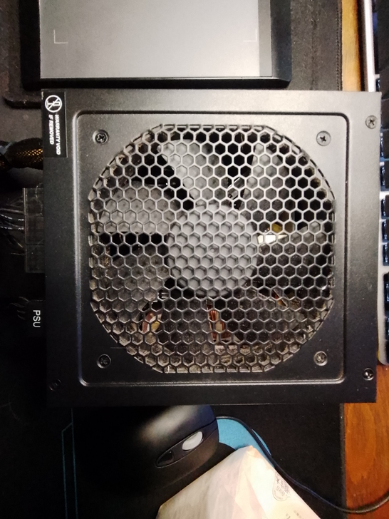 海韵SSR-550RM 坏电源