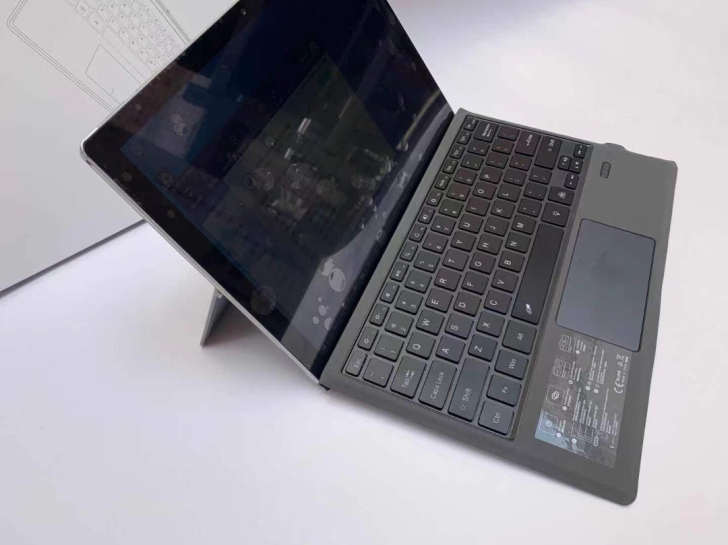 微软平板pro4i54+128成色新LG屏