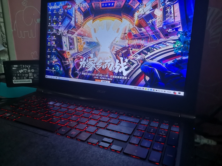 宏基  暗影骑士笔记本