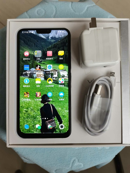 vivox21女孩子自用的手机，6+128...