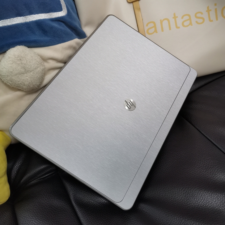 闲置转让 惠普笔记本电脑 13寸 固...