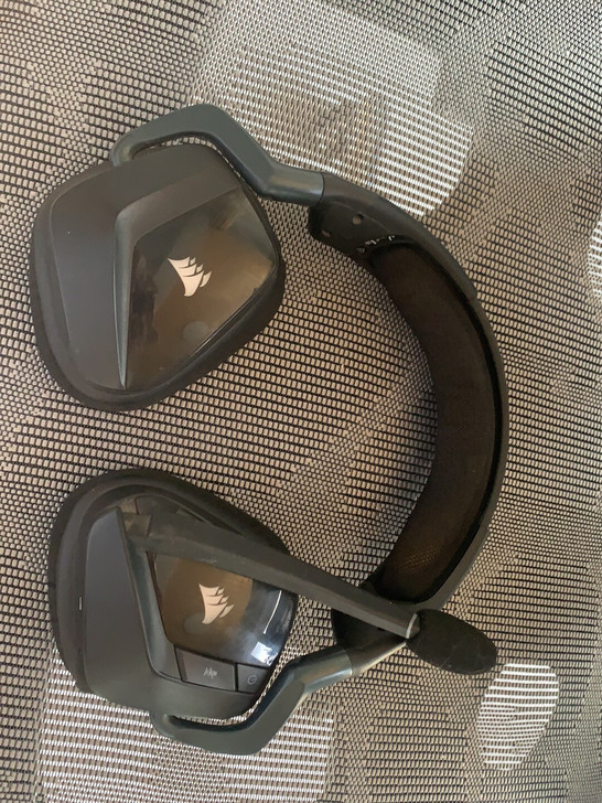 美商海盗船VOID RGB PRO天行者，...