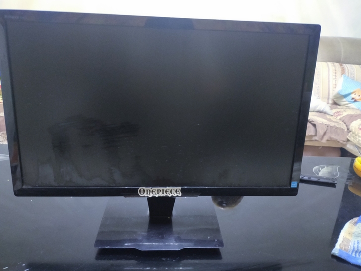 电脑显示器19寸 去年12月份买的 没怎...