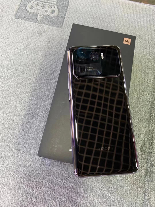 小米11 Ultra 至尊 5G 骁龙88...