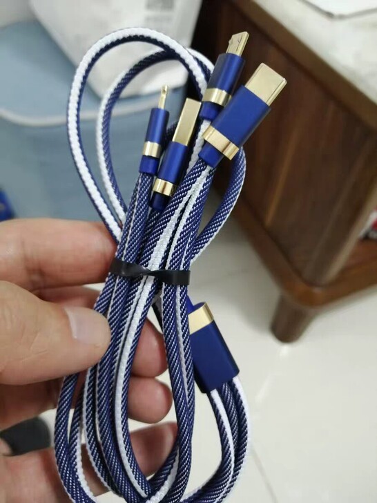 苹果安卓数据线 三合一充电线 加长一拖三 ...