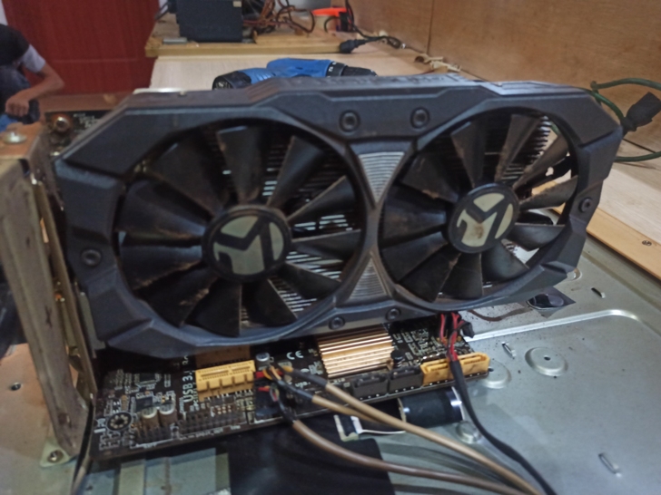 20片三星显存颗粒铭瑄1060-3G电竞版...