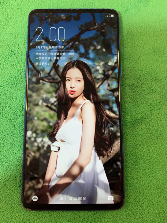 中兴努比亚x双屏手机8128