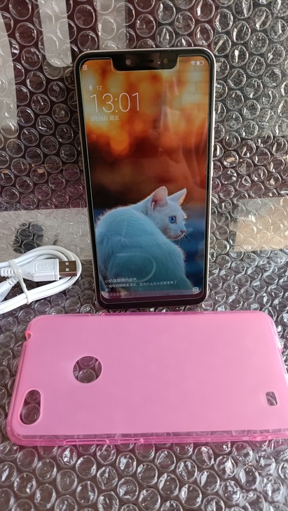 海信f28 4+64g 全网通4g 刘海屏