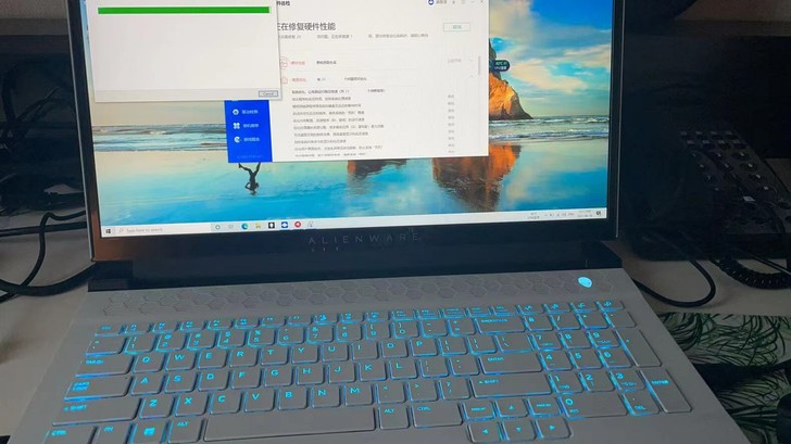外星人m17 r4 加拿大版 配置都在图上...