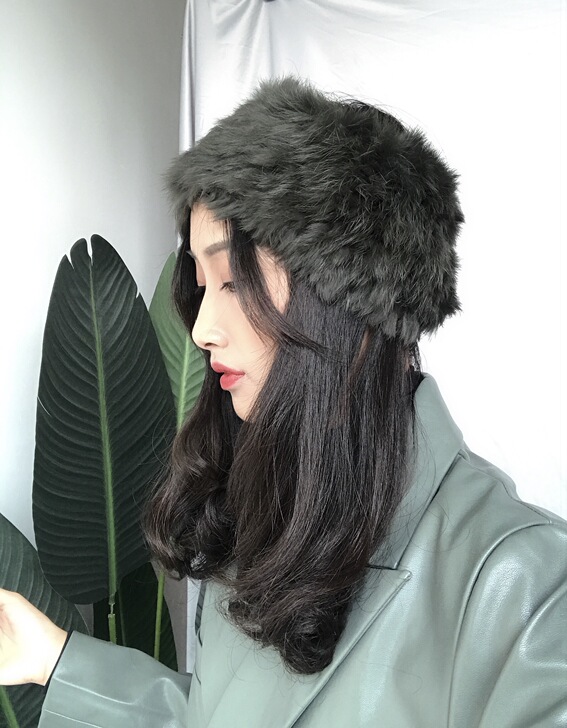 闷墨绿复古晚晚风~手感舒服的真兔毛皮草帽子...