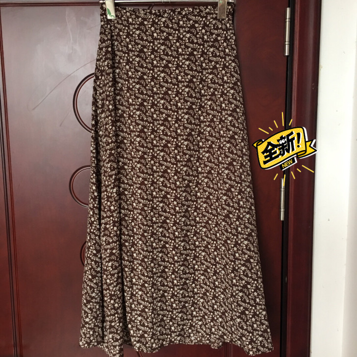 雪纺碎花半身裙女  实体店购入，裙长85c...