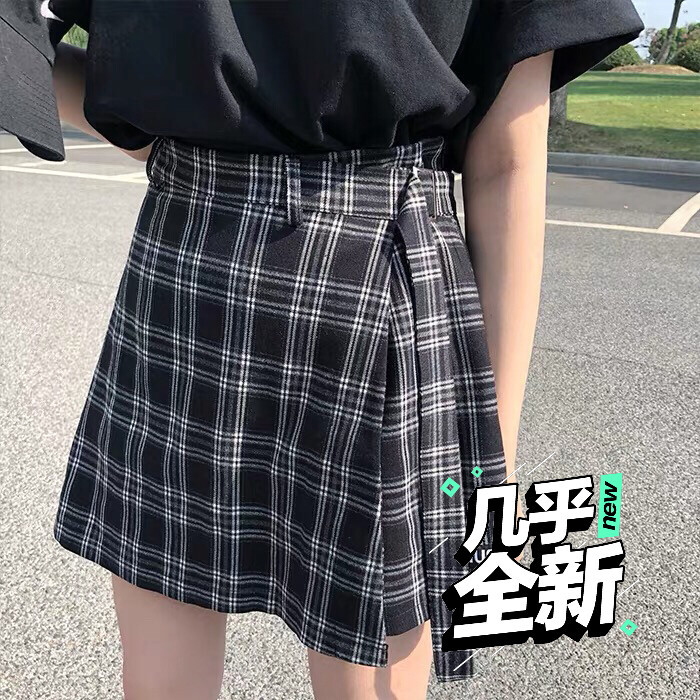 【很有特色很酷的格子裤裙】